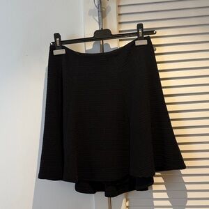 Alice + Olivia Black Ribbed A-Line Skirt
